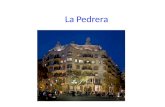 La Pedrera. Es la fachada principal de la llamada Casa Milá o la Pedrera, que fue deseñada o constrida por el arquitecto Antoni Gaudí i Cornet, en Barcelona.